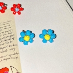 Blue Bell  Flower Beads Earring
