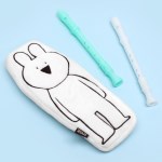 오버액션토끼 납작 펜슬파우치 + 리코더 중성펜 2종 세트