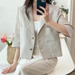 여자 잔잔체크 카라넥 7부소매 세미크롭 자켓
