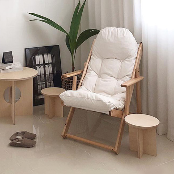 [마켓비]감성 접이식 원목 의자 인테리어 침대형의자