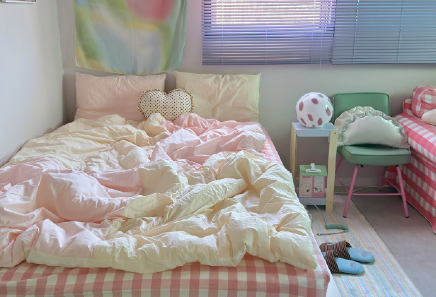 내 방에도 봄이 왔나봄