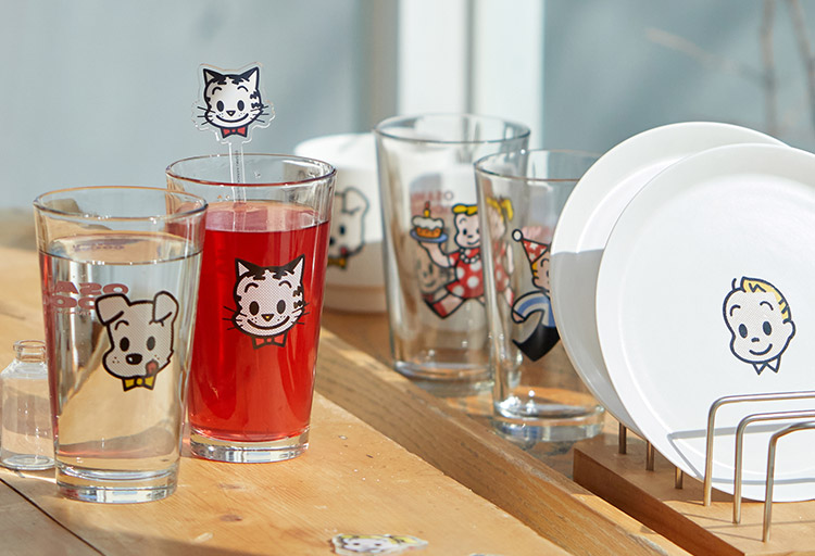 식탁 위에 내린 봄