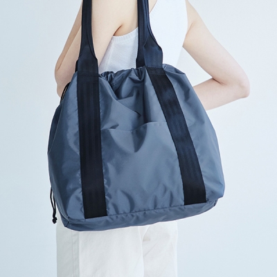 HEN STRING SHOPPER