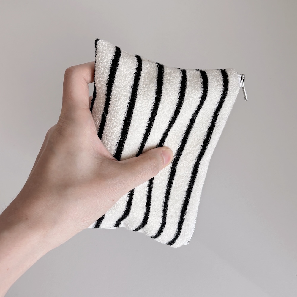 Flat Pouch (black+ivory) 상세 이미지 5