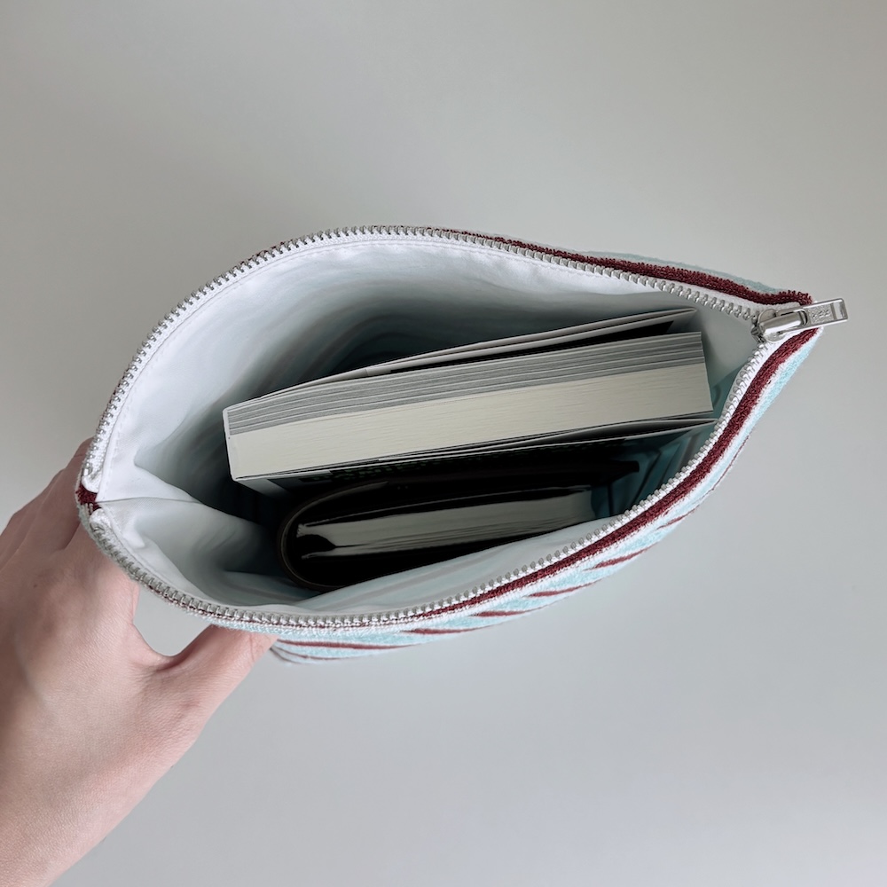 terry book pouch (sora+brown) 상세 이미지 6
